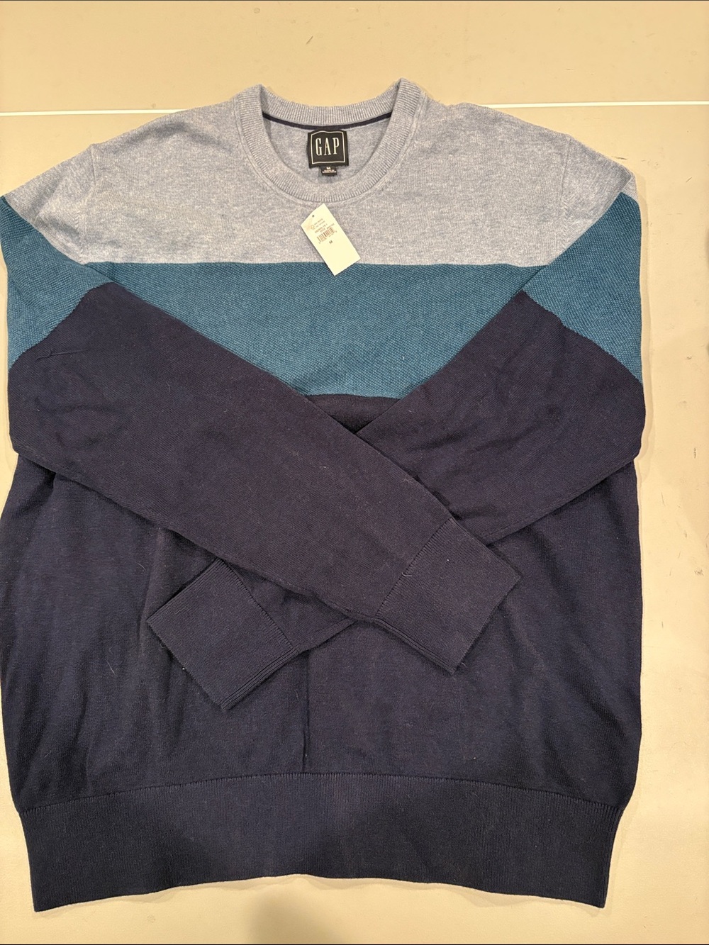 GAP Men’s Colorblock Crewneck Sweater - Light Gray/Teal/Navy